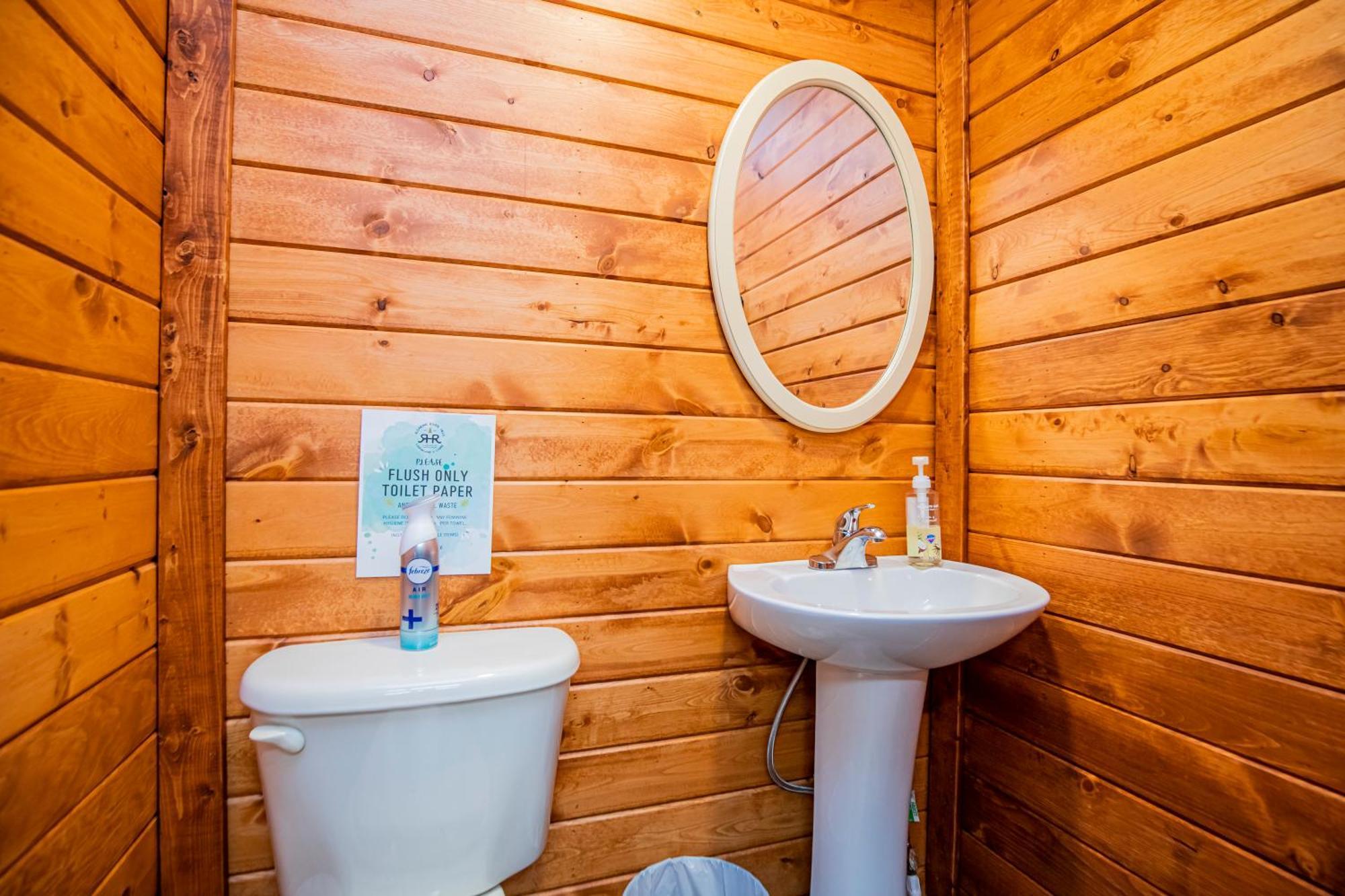 Roaring River Luxury Glamping #1 Cassville Екстер'єр фото